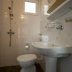 ваканционни къщи'на брега' On The Coast * فارنا